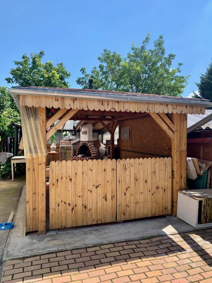 Amira Apartman Apartment Hajduszoboszlo Luaran gambar
